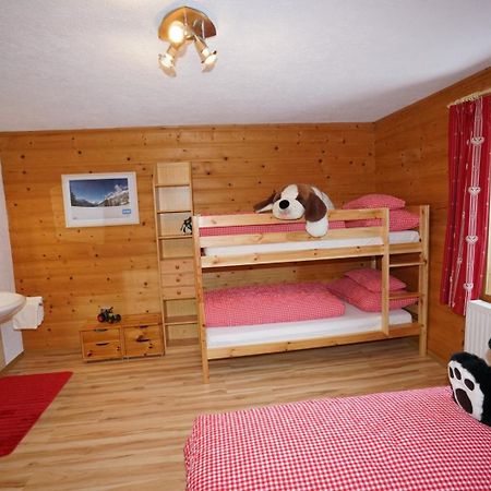 Апартаменти Haus Ruetzbach Нойштіфт-ім-Штубайталь Екстер'єр фото