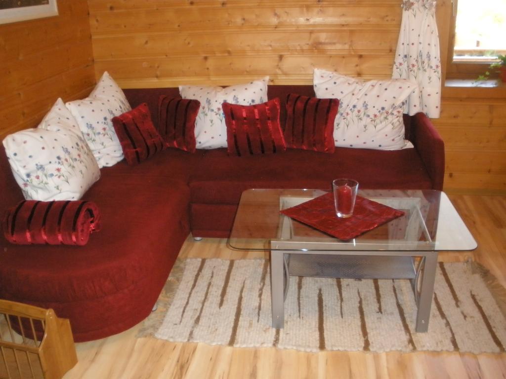 Апартаменти Haus Ruetzbach Нойштіфт-ім-Штубайталь Номер фото