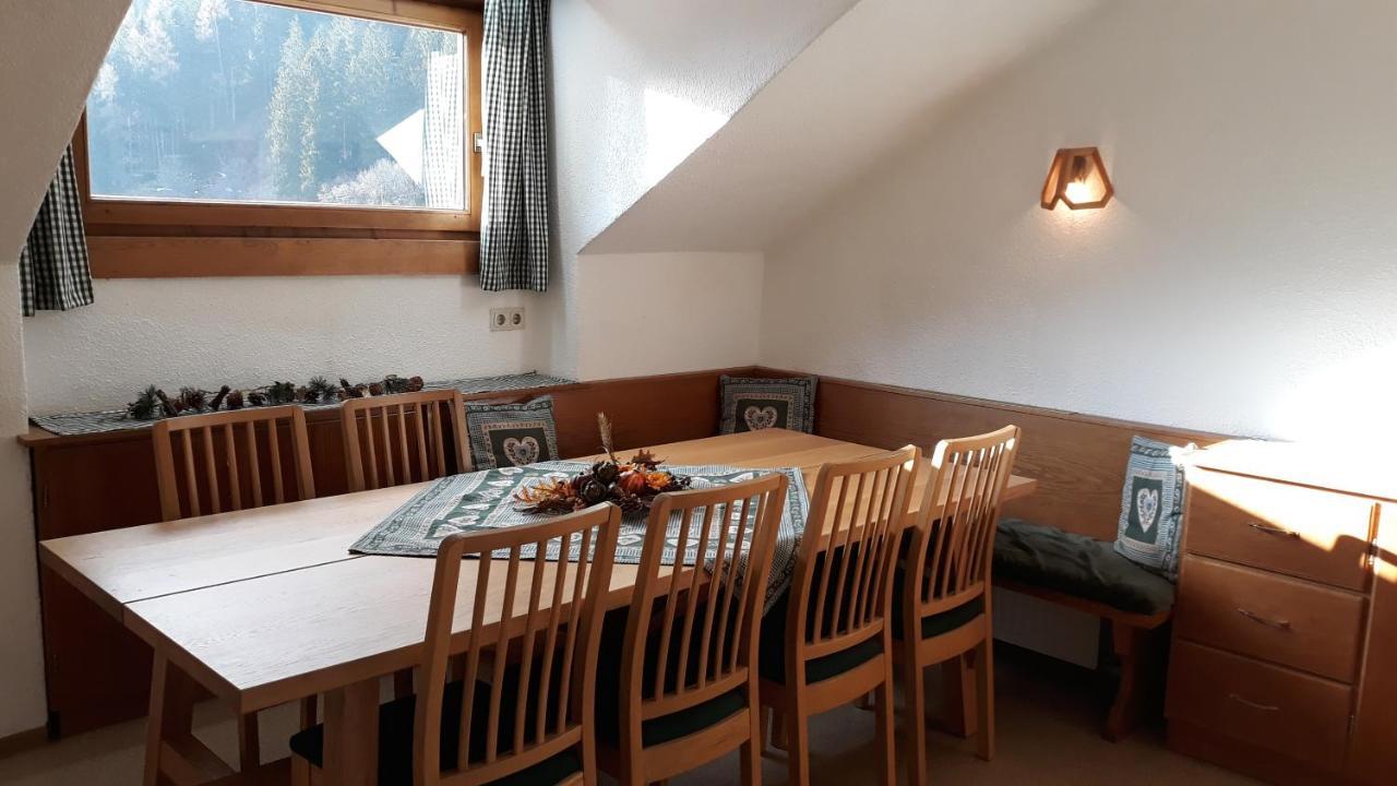 Апартаменти Haus Ruetzbach Нойштіфт-ім-Штубайталь Екстер'єр фото