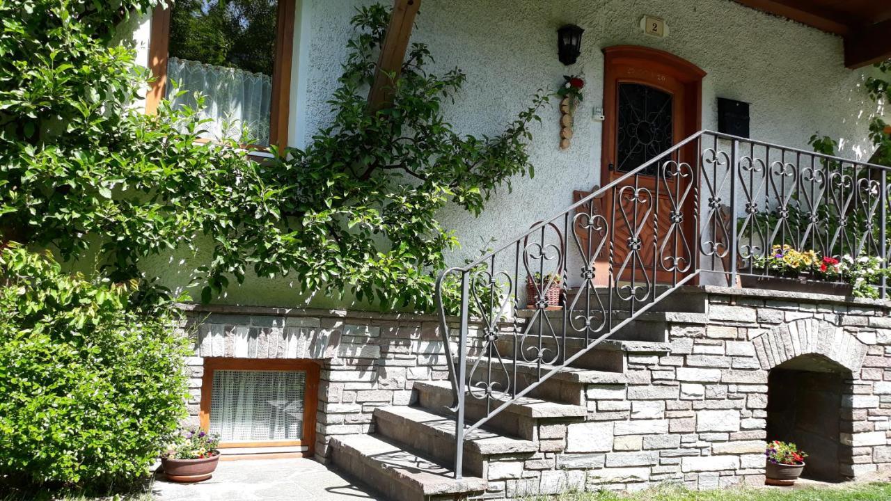 Апартаменти Haus Ruetzbach Нойштіфт-ім-Штубайталь Екстер'єр фото